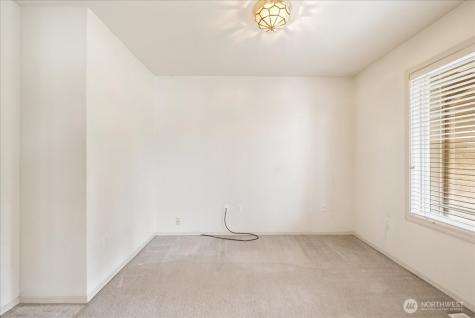 5131 Chinook Drive NE Tacoma WA 98422
