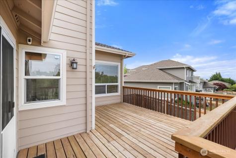 5131 Chinook Drive NE Tacoma WA 98422