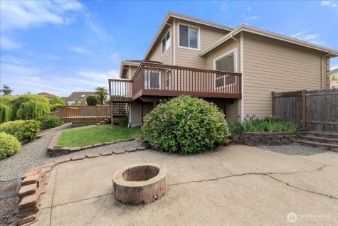 5131 Chinook Drive NE Tacoma WA 98422