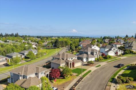 5131 Chinook Drive NE Tacoma WA 98422