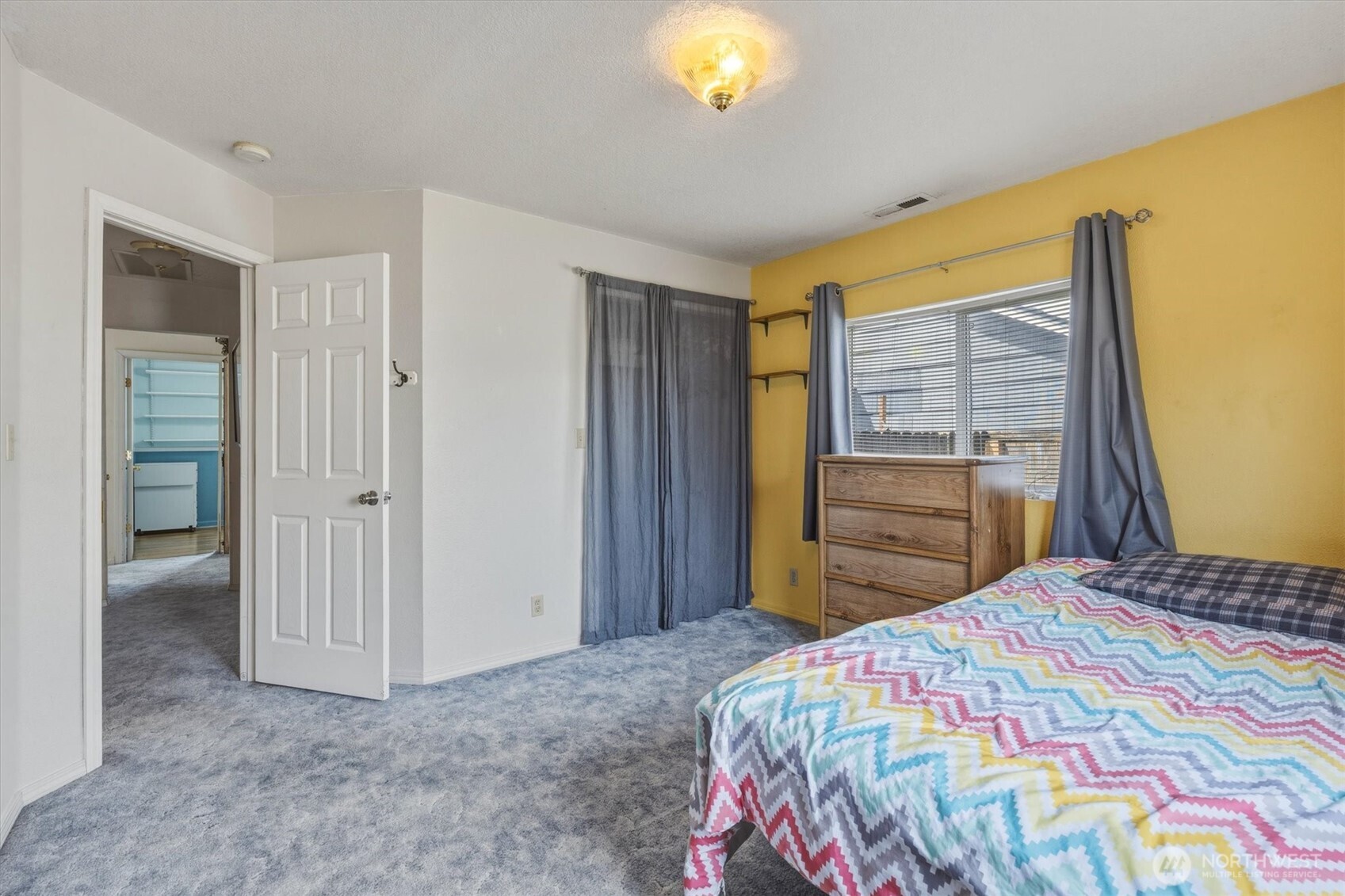 2928 Dover Street Longview WA 98632