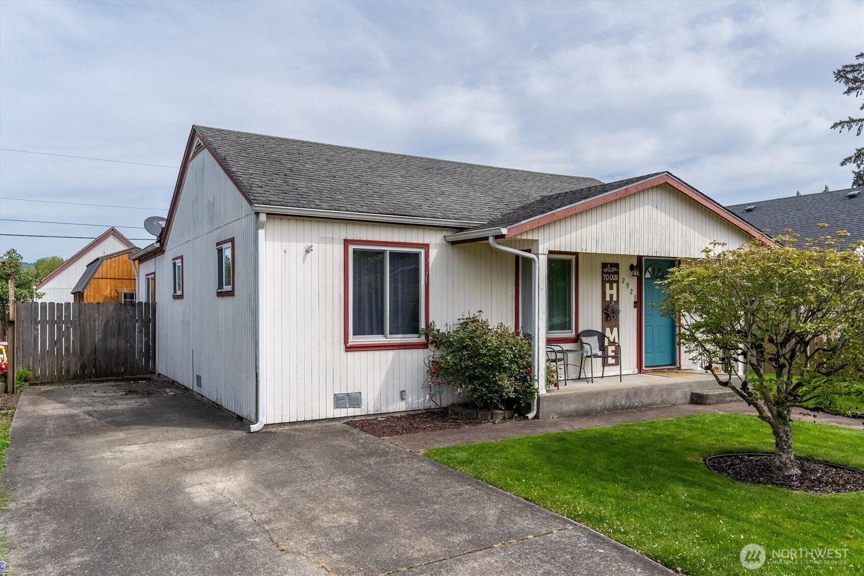 2928 Dover Street Longview WA 98632