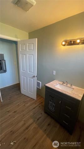 506 W Huntley Street Aberdeen WA 98520