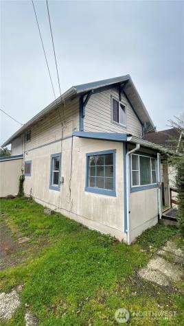 506 W Huntley Street Aberdeen WA 98520