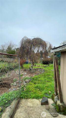 506 W Huntley Street Aberdeen WA 98520