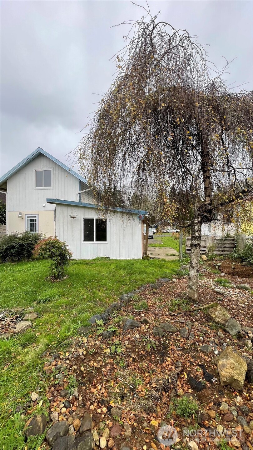 506 W Huntley Street Aberdeen WA 98520