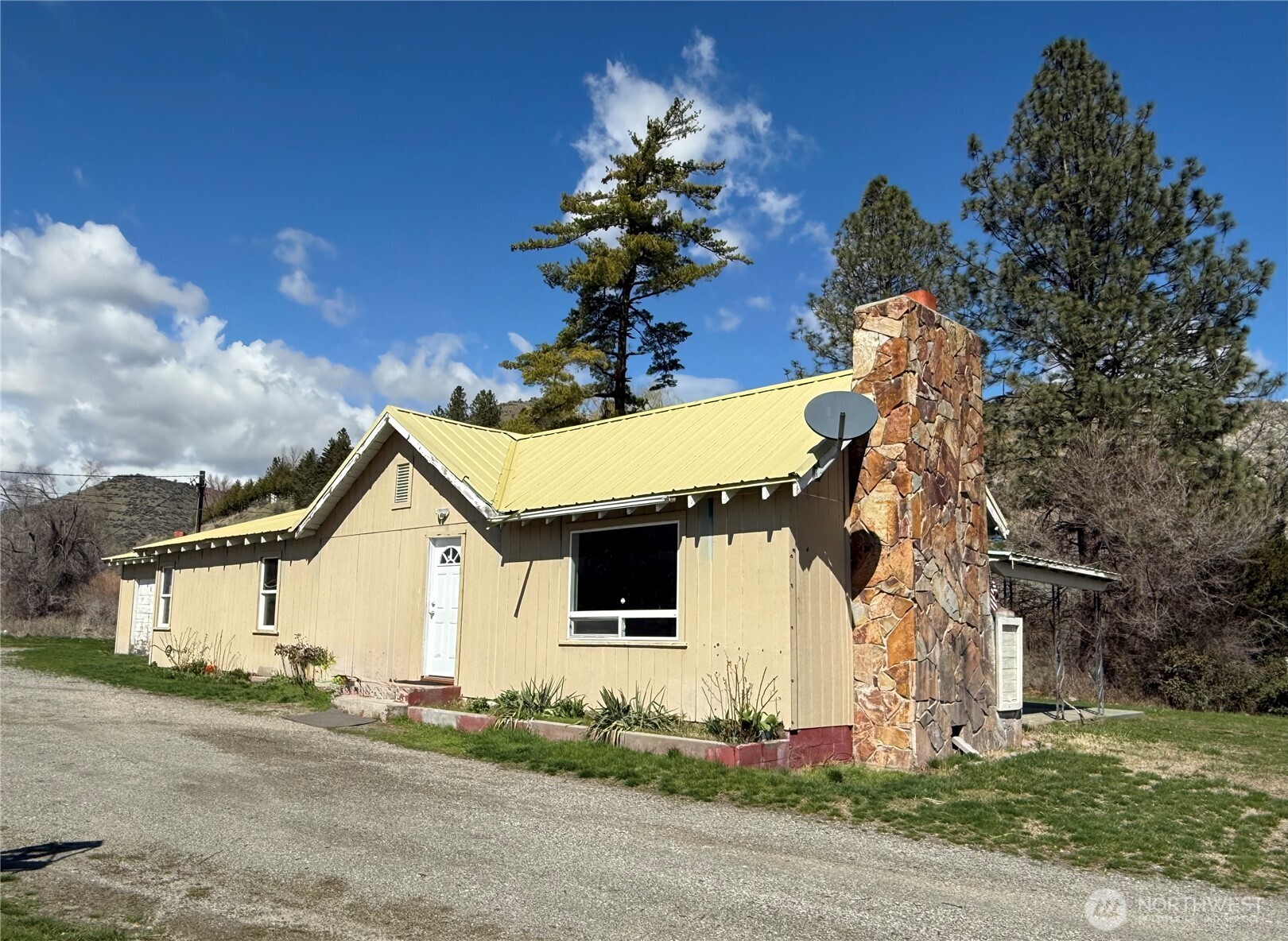 2549 N 4th Avenue Okanogan WA 98840