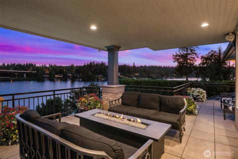 16 Enatai Drive Bellevue WA 98004