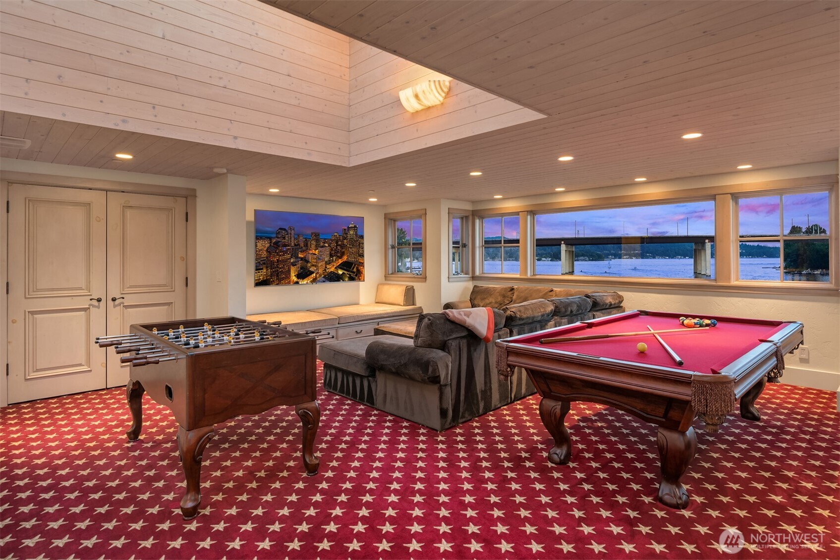 16 Enatai Drive Bellevue WA 98004