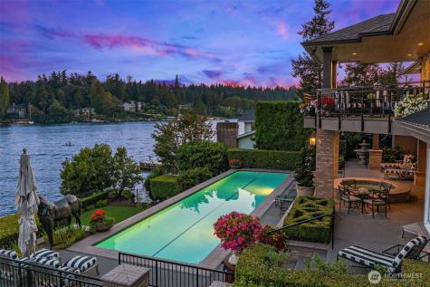 16 Enatai Drive Bellevue WA 98004