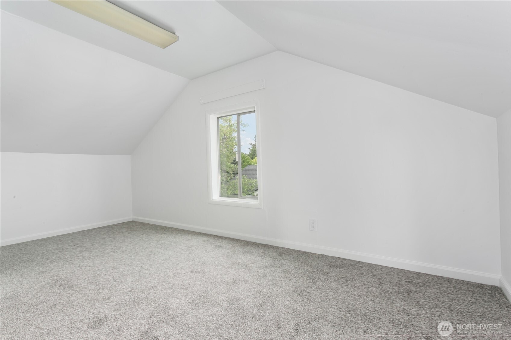 5005 Yakima Avenue Tacoma WA 98408