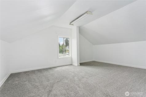 5005 Yakima Avenue Tacoma WA 98408