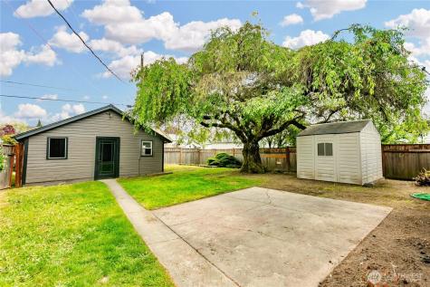 5005 Yakima Avenue Tacoma WA 98408