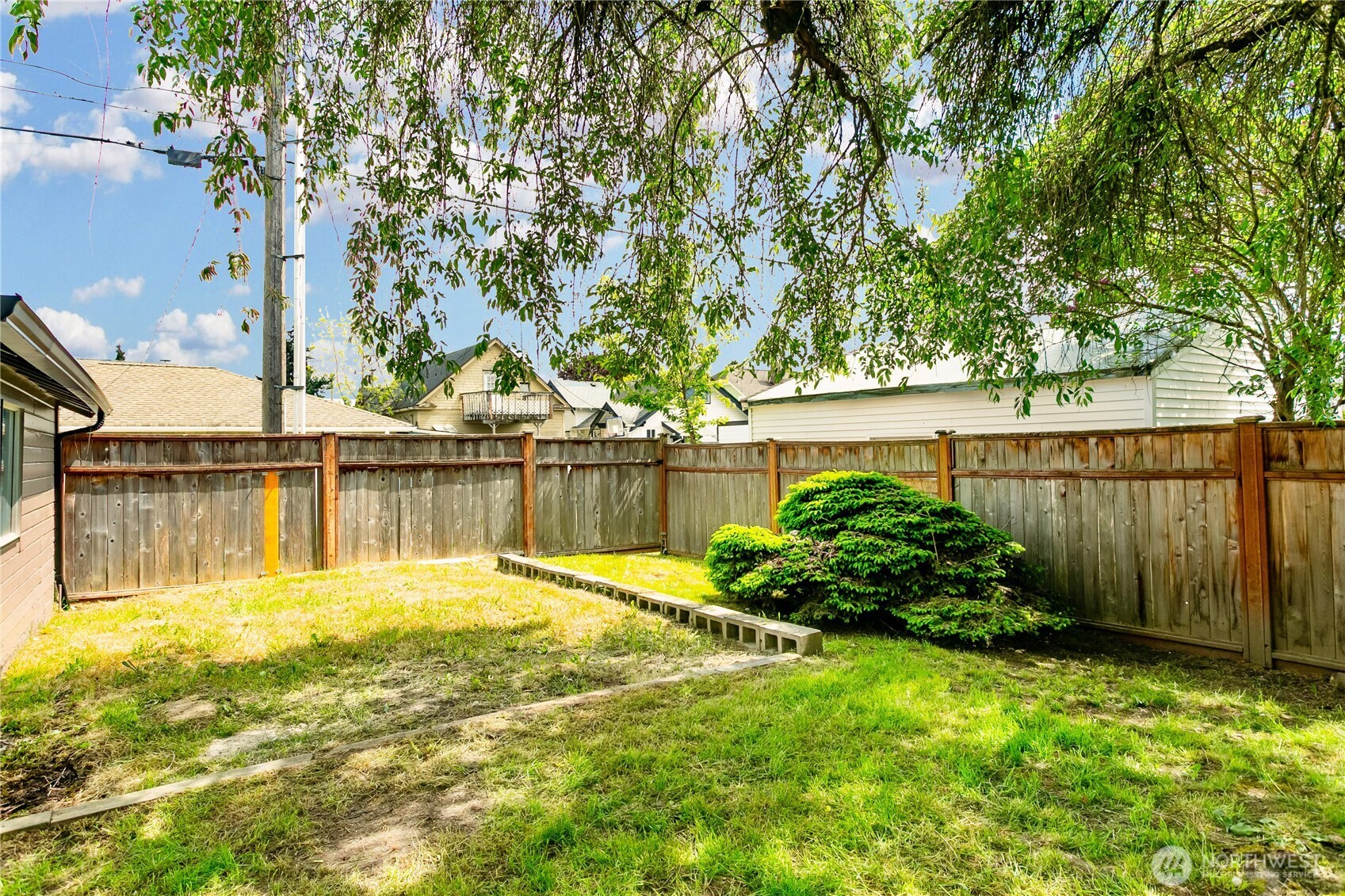 5005 Yakima Avenue Tacoma WA 98408