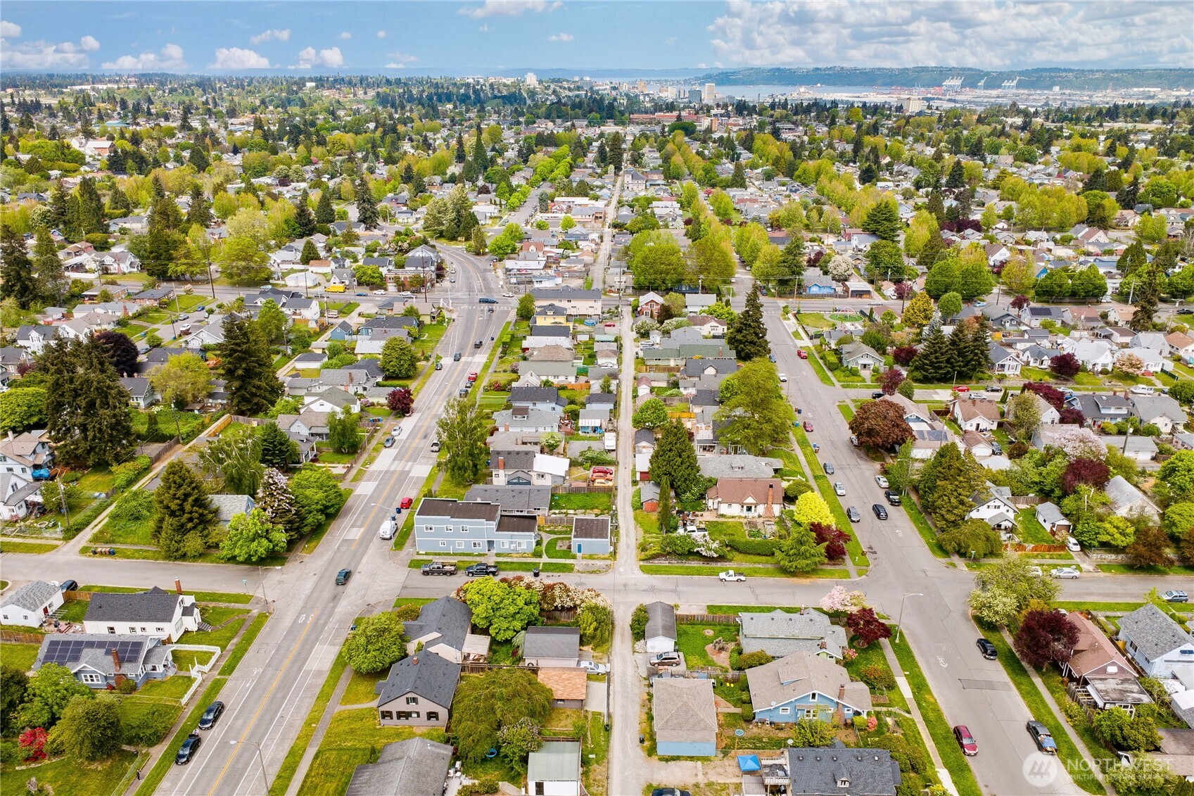 5005 Yakima Avenue Tacoma WA 98408