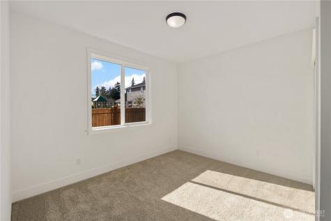 817 211th Place SE Bothell WA 98021
