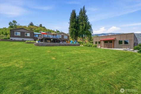 2876 Green Avenue Manson WA 98831