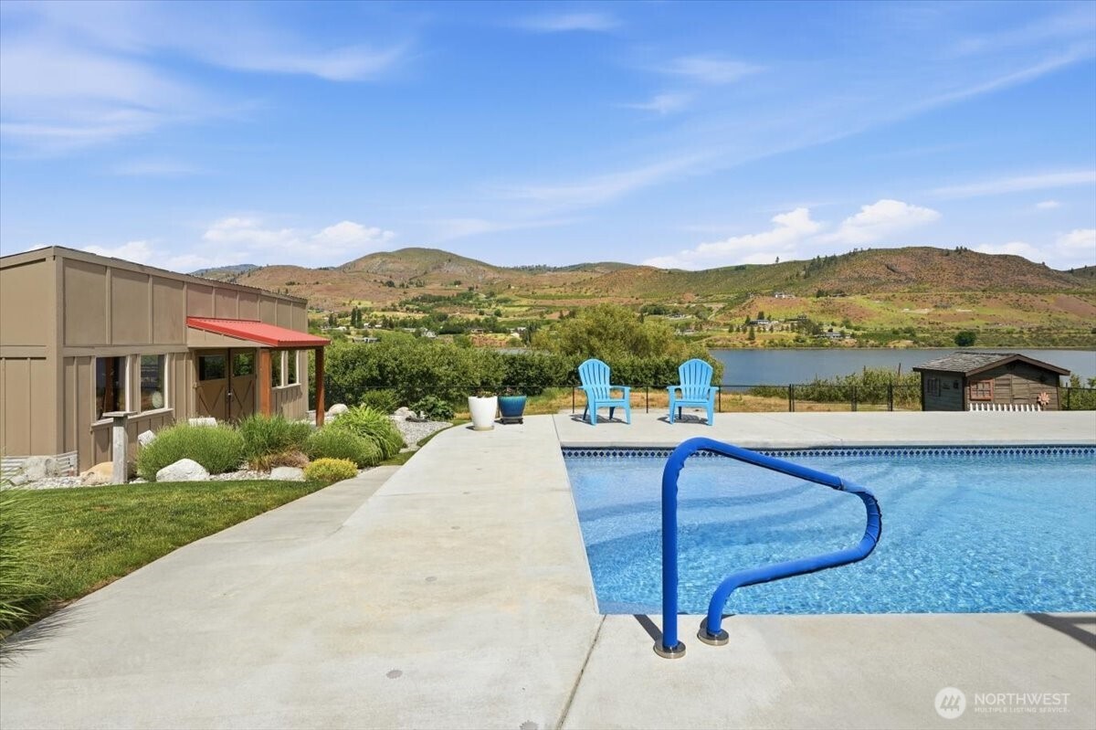 2876 Green Avenue Manson WA 98831