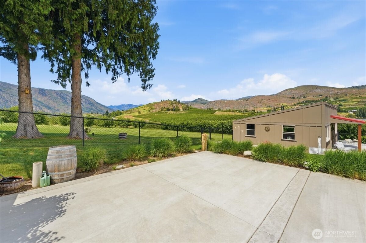 2876 Green Avenue Manson WA 98831