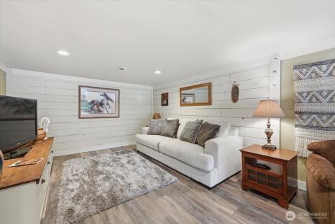 2876 Green Avenue Manson WA 98831