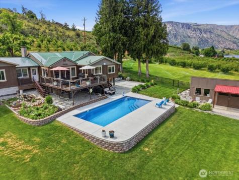 2876 Green Avenue Manson WA 98831