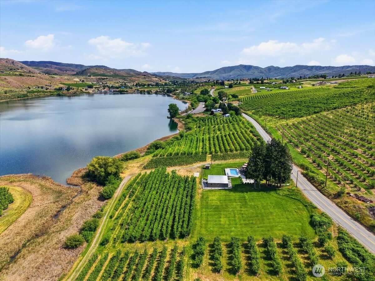 2876 Green Avenue Manson WA 98831
