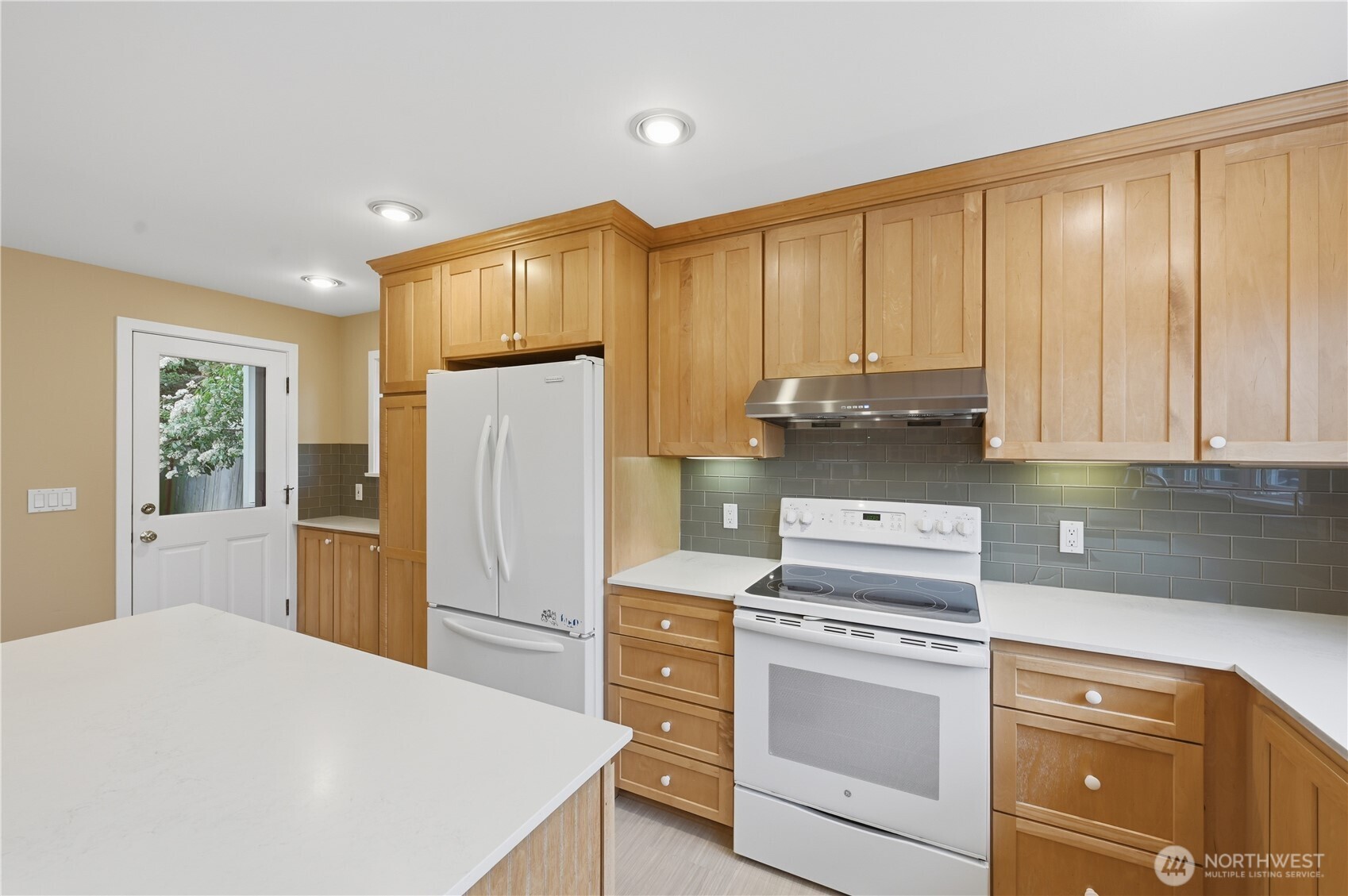 3217 36th Avenue W Seattle WA 98199