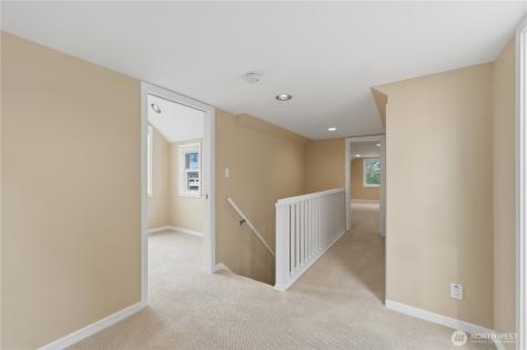 3217 36th Avenue W Seattle WA 98199