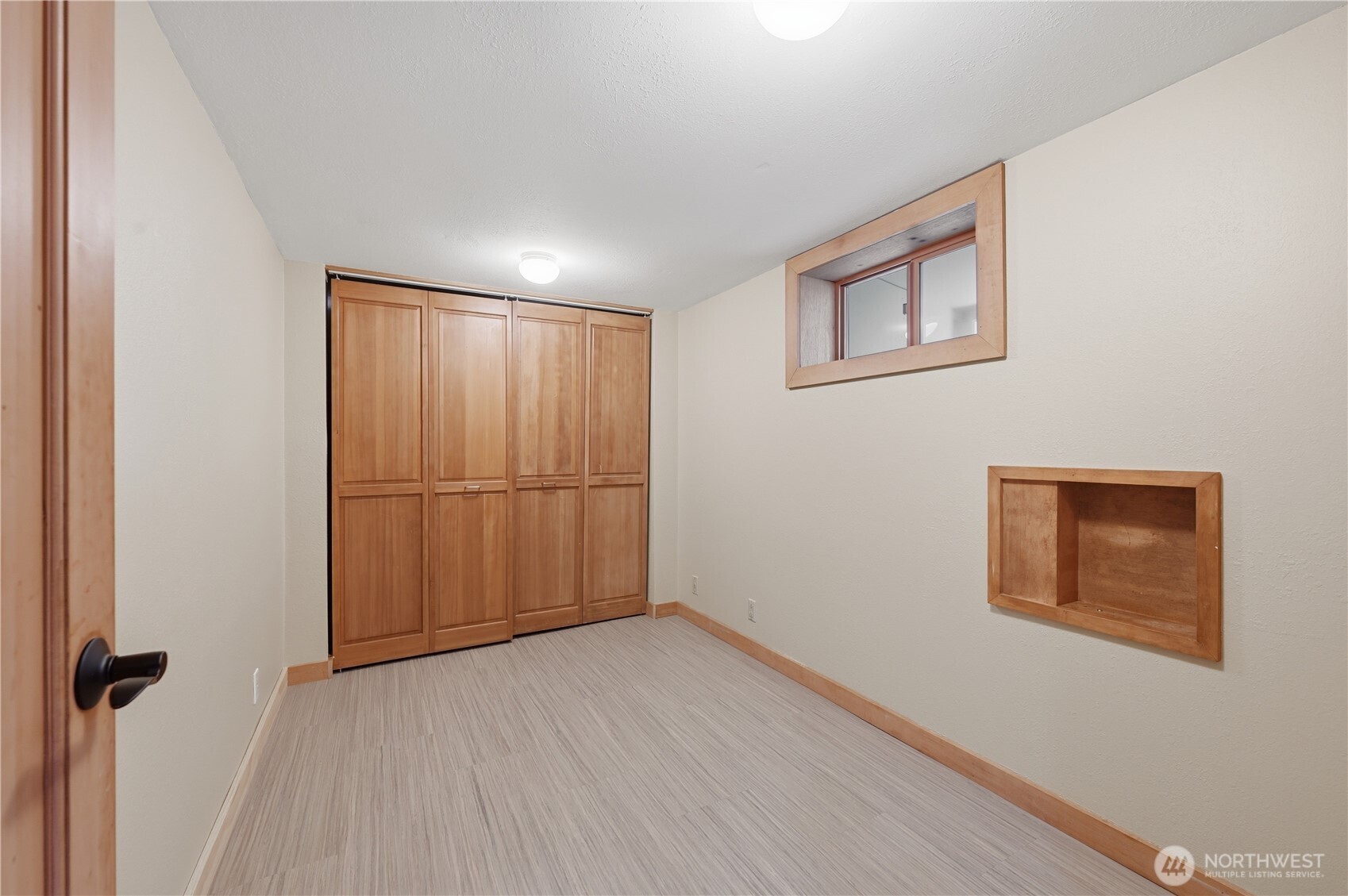 3217 36th Avenue W Seattle WA 98199