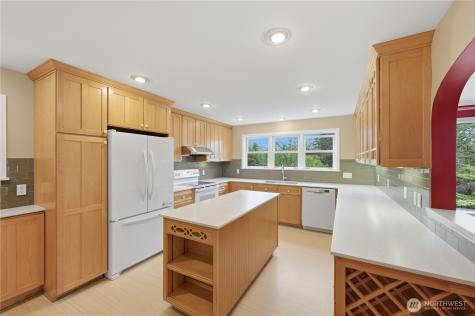 3217 36th Avenue W Seattle WA 98199