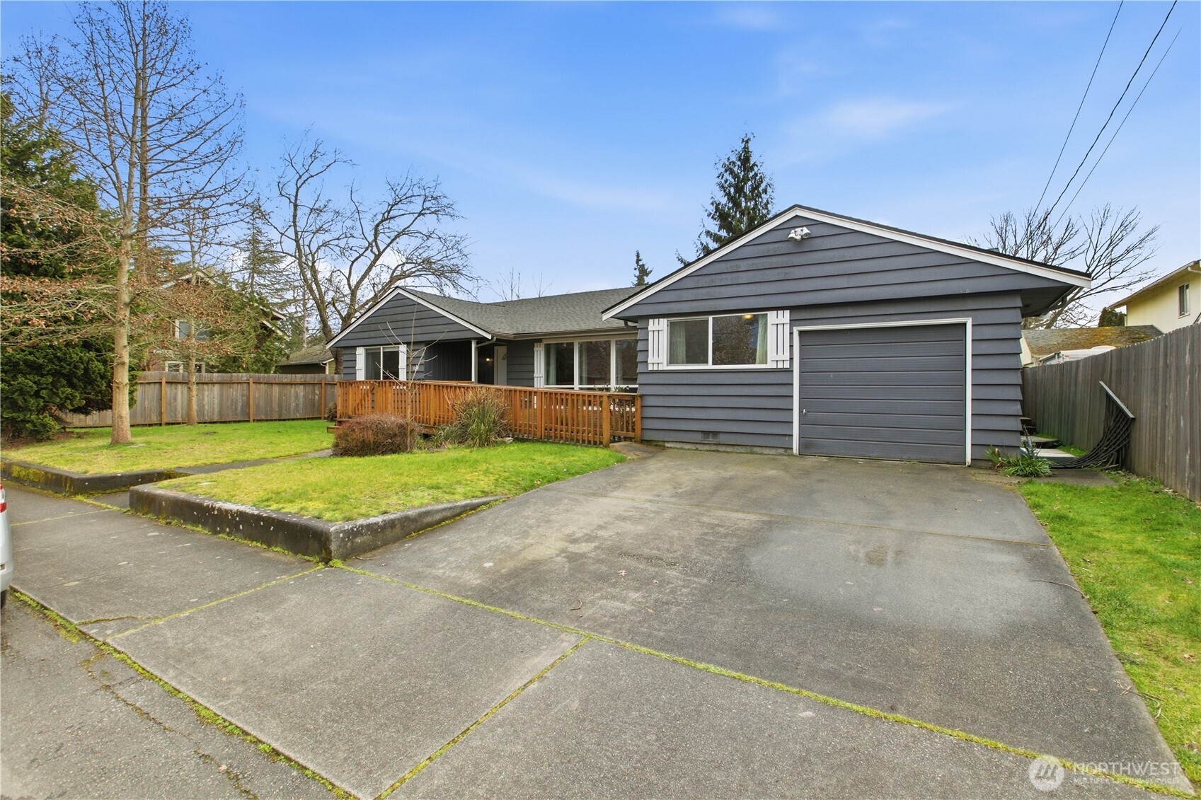 924 7th Avenue NW Puyallup WA 98371
