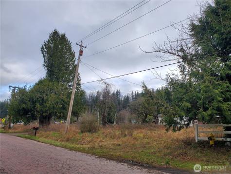 7740 196th Avenue NE Redmond WA 98053