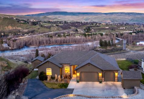 3045 Eastview Lane Wenatchee WA 98801