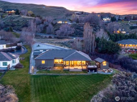 3045 Eastview Lane Wenatchee WA 98801