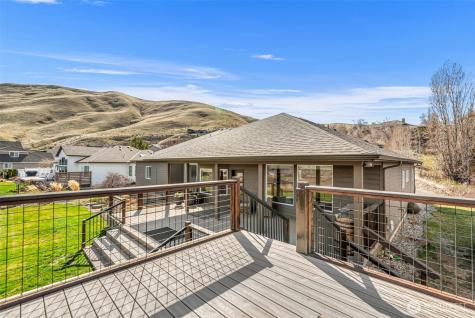 3045 Eastview Lane Wenatchee WA 98801