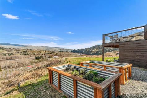 3045 Eastview Lane Wenatchee WA 98801