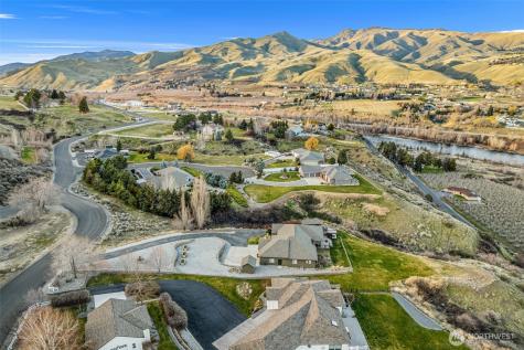 3045 Eastview Lane Wenatchee WA 98801