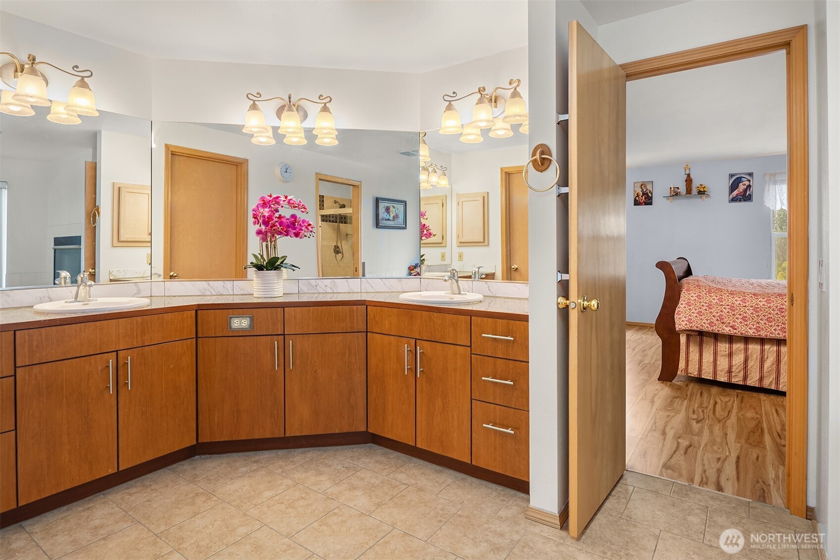 11426 81st Place S Seattle WA 98178