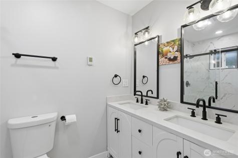 1927 42nd Avenue SW Seattle WA 98116