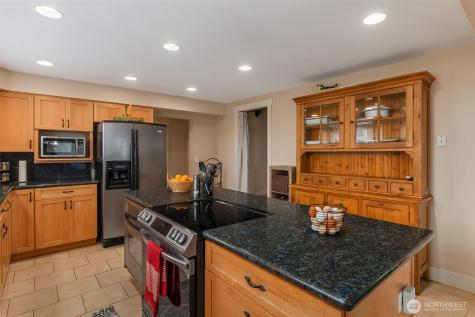 912 Middle Satsop Road Montesano WA 98563