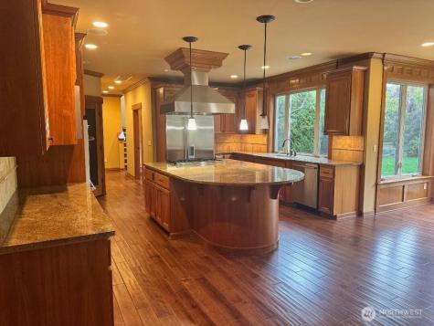 5012 112th Avenue NE Kirkland WA 98033