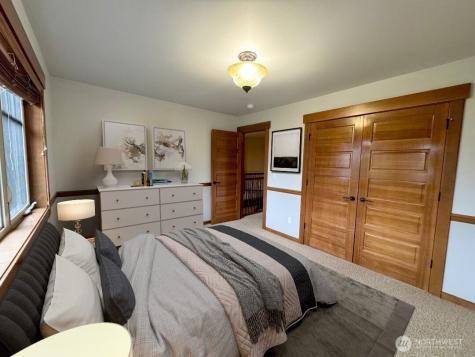 5012 112th Avenue NE Kirkland WA 98033