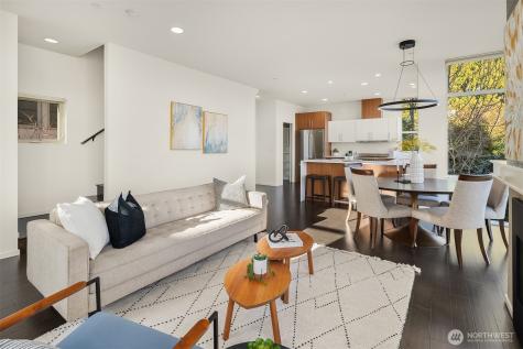 928 34th Avenue Seattle WA 98122