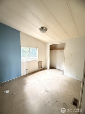 14003 70th Street E Sumner WA 98390