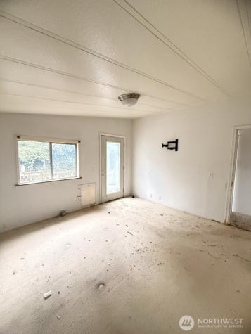 14003 70th Street E Sumner WA 98390