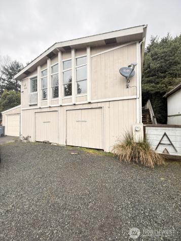 14003 70th Street E Sumner WA 98390