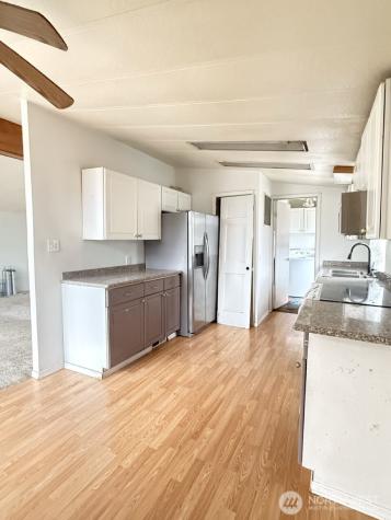 14003 70th Street E Sumner WA 98390