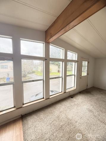 14003 70th Street E Sumner WA 98390
