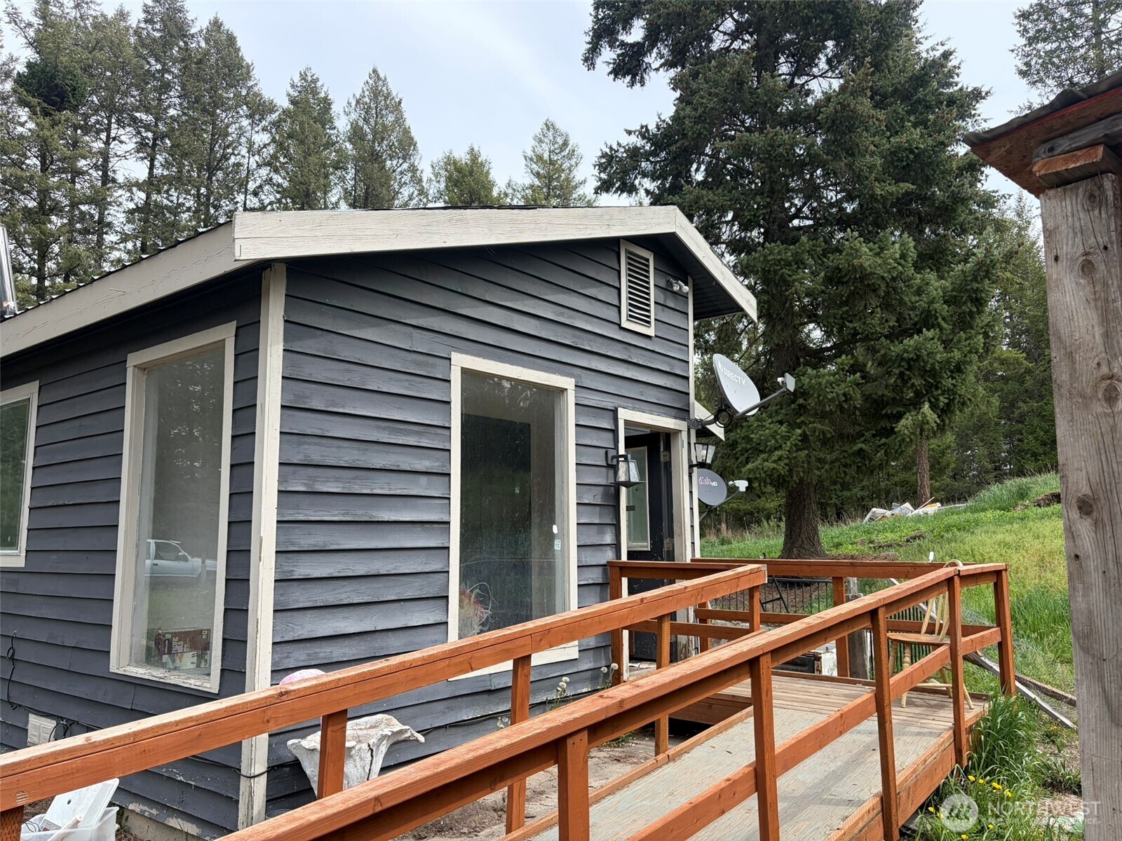 33 Old West Curlew Lake Road Republic WA 99166