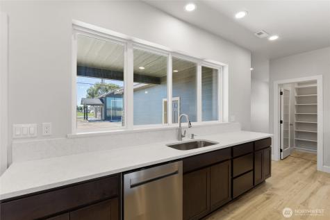 6427 2.05 NE Moses Lake WA 98837